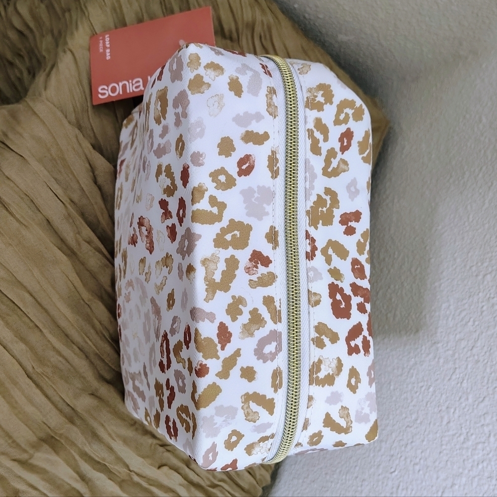 Sonia Kashuk White and Tan Animal Print Cosmetic Bag NWT Sz 8" W x 6" H x4" D - Picture 5 of 7